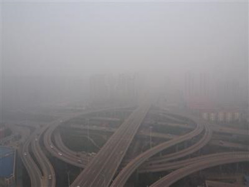 對(duì)付霧霾再出重拳河北將與京津聯(lián)合冶理